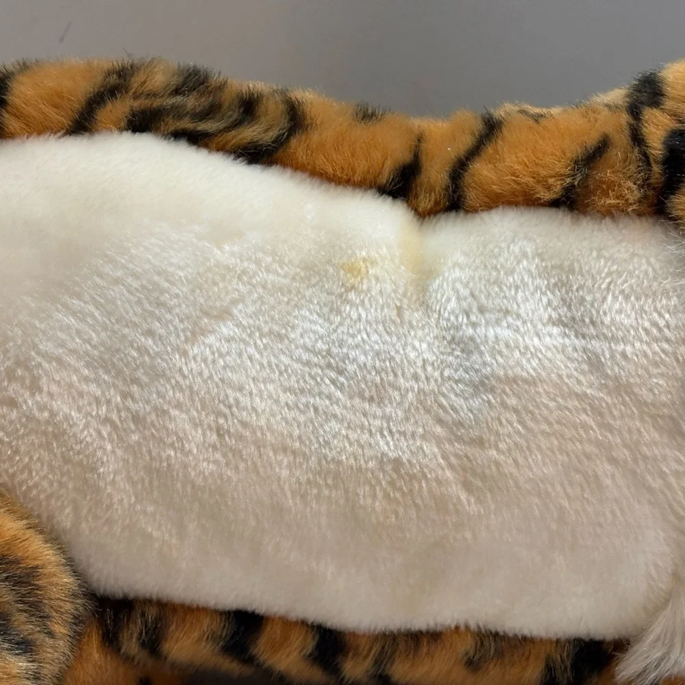 Vintage WEGO Tiger Plush‎ Stuffed Animal Korea Laying Jungle Cat 9115T